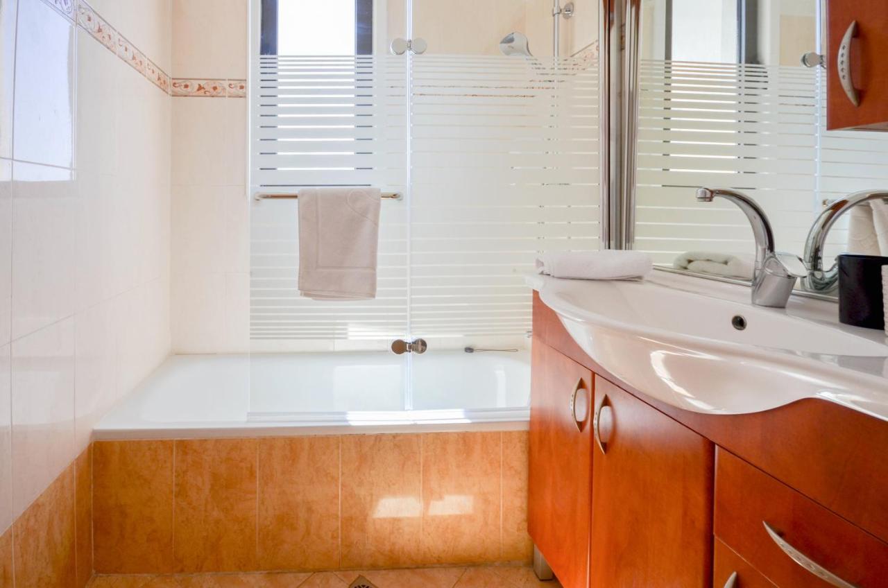 Yalarent Caesar's With Private Pool Villa *